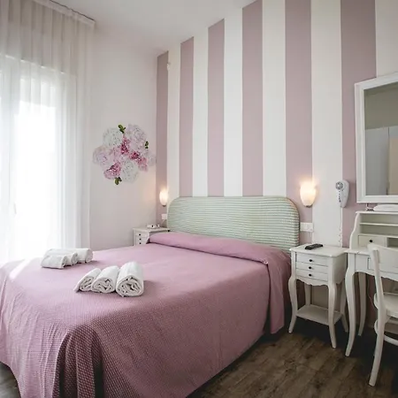 Hotel Ronchi 3*